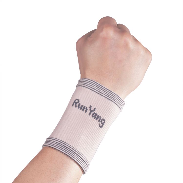 Nylon comfortable wrist brace