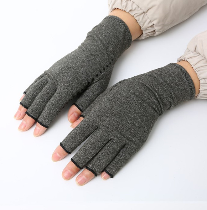 China Manufacture anti-slip cycling riding sport half finger gloves arthritis treatment gloves